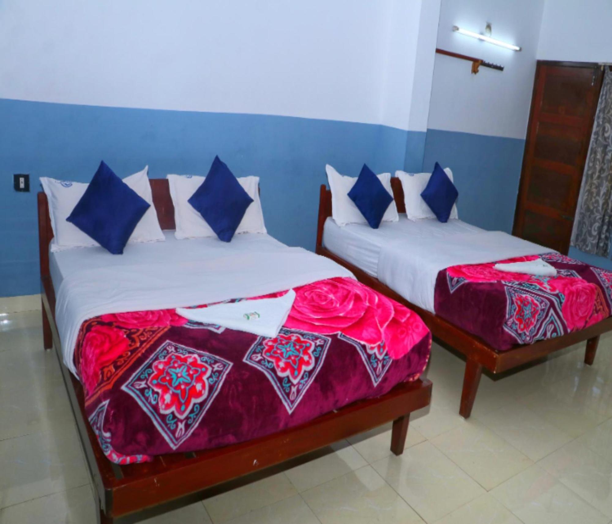 Ac Mist Hotel Мунар Екстериор снимка